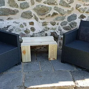  Hébergement de vacances Maisonnette Chaleureuse De 35m2