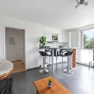 T2 Rangueil - Terrasse + 2 Parkings - 4 Personnes , Toulouse France